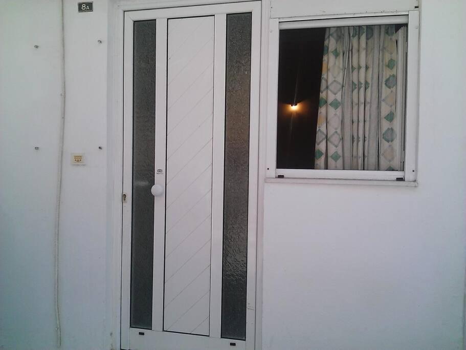 Studio 10 Minutes From The Center Of Heraklion. 아파트 외부 사진